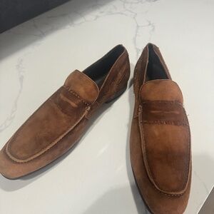 Donald Pliner Loafer